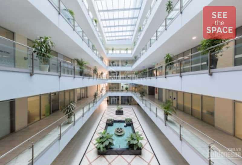 Anna Building District 12 | Cheap, Convenient Office Space