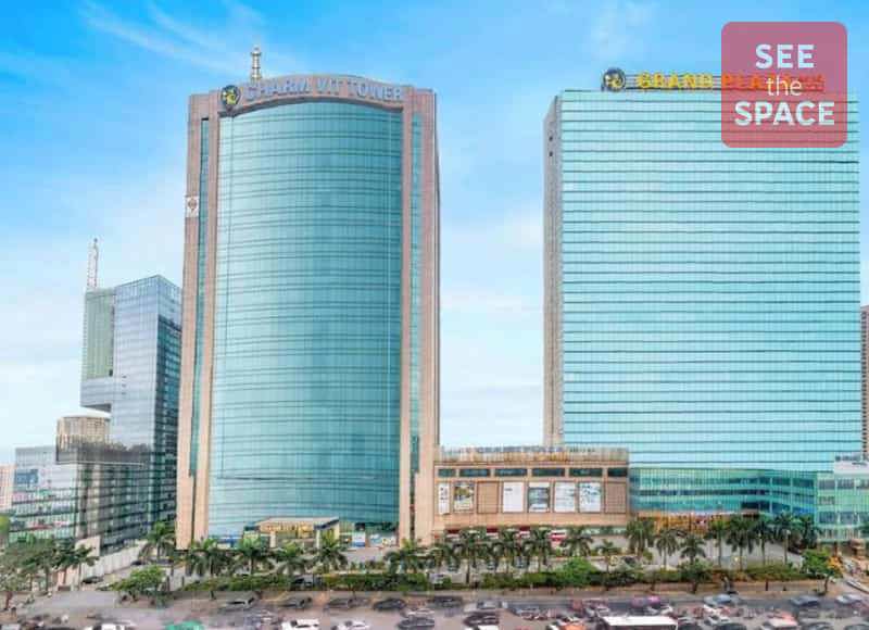 Charmvit Tower, located at 117 Tran Duy Hung, Cau Giay District, Hanoi