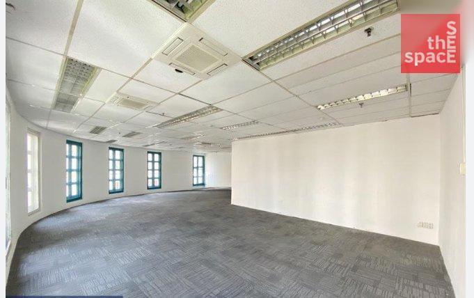 satra-dong-khoi-office-floor-hcmc.jpg