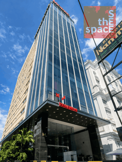 mặt tiền tòa nhà MORE Nguyễn Thị Minh Khai trên đường Nguyễn Thị Minh Khai