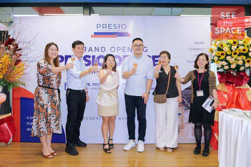 nâng ly chúc mừng khai trương Presio Offices SEE the SPACE
