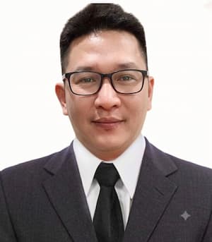 Phong Le