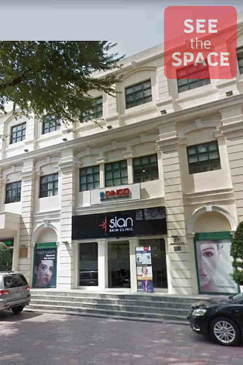 Colnnade Building