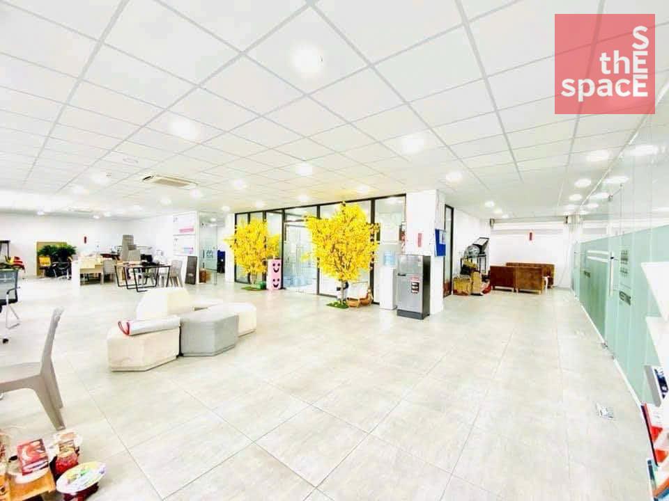 e43-44b6-b702-fa792da39920-1748583448.jpg