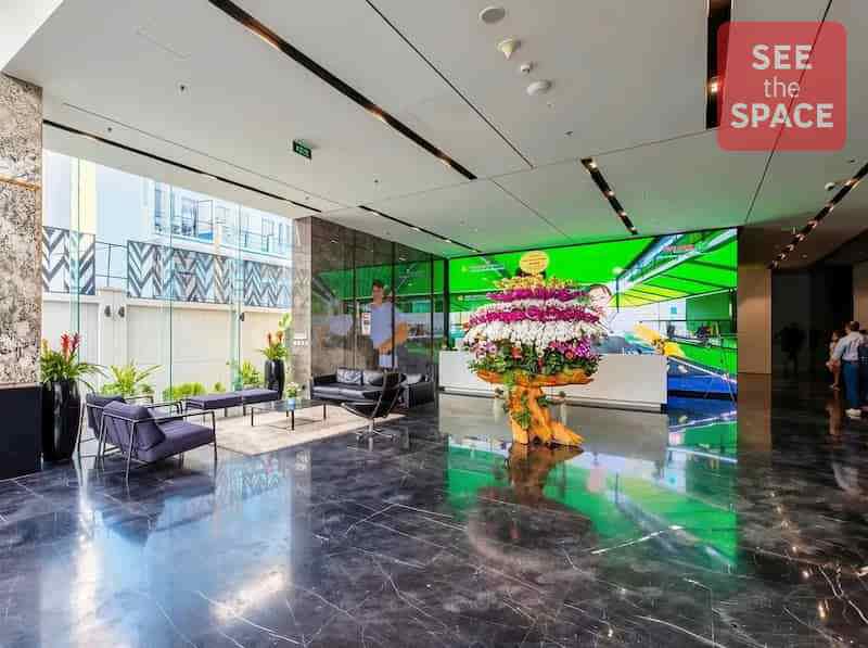 g8-28-mac-lobby-1788362520.jpg