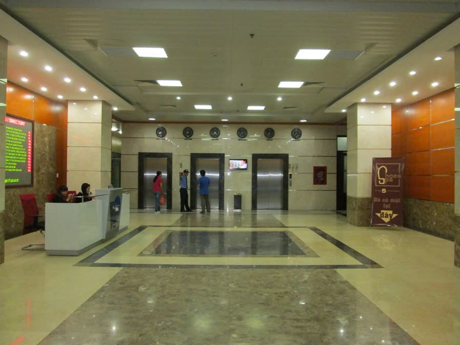 lobby-19-08-2024-17-34-32-615dc517-74ab-4036-91aa-3aa9c723f833.jpg