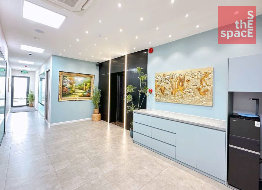 Regus Ung Văn Khiem