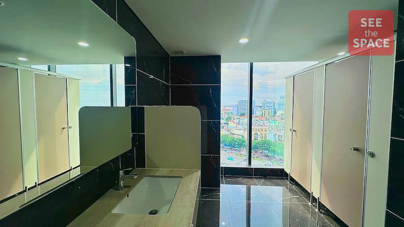 s-z-premium-phong-ve-sinh-1789809592.jpg
