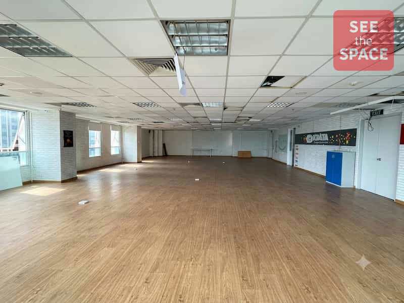 thue-mic-building-quan-10-1788689238.jpg