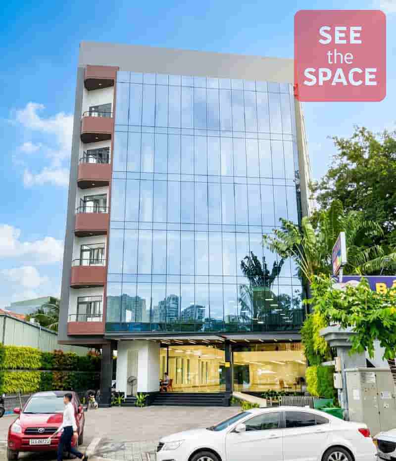 XL Building